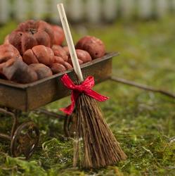 ribboned_miniature_straw_broom_medium